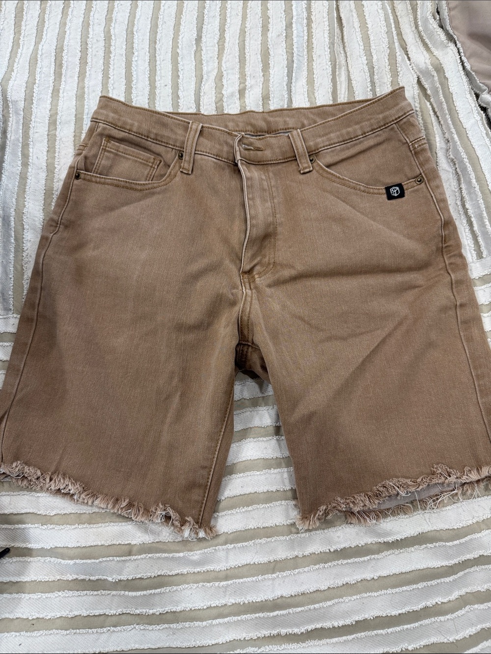 Born Primitive Khaki Jorts Men’s Large NWOT